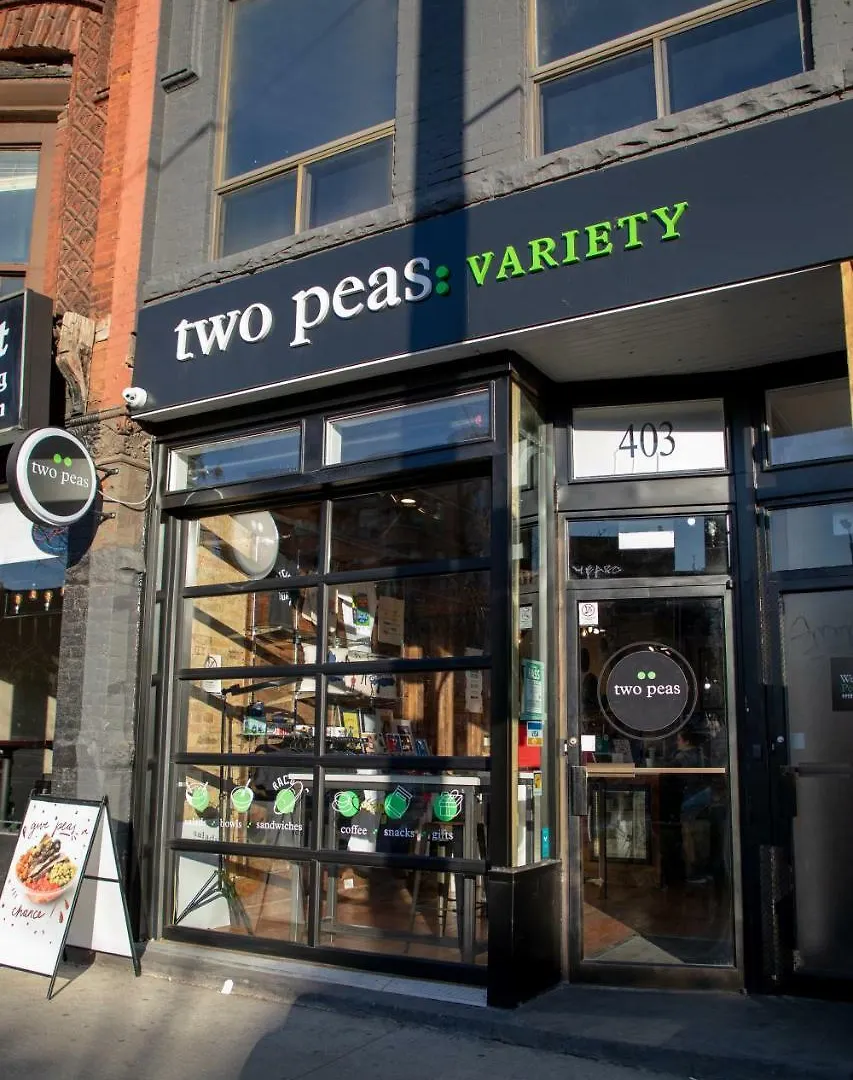 Two Peas Pod Hostel Toronto